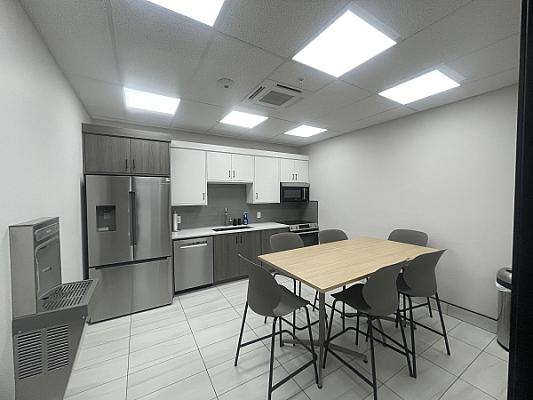 Redox Warehouse / Lab / Offices