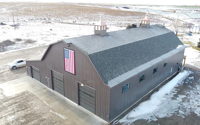 Personal Shop / Living Area