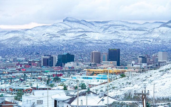 *** This is not a picture of Salt Lake City.  This is El Paso!  Texas was cold, but warm weather is coming!