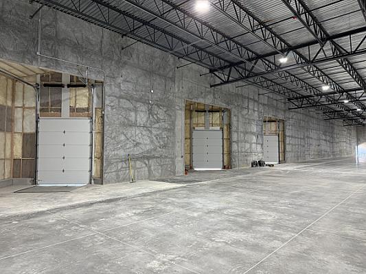 Tilt-Up Large Warehouse Complex